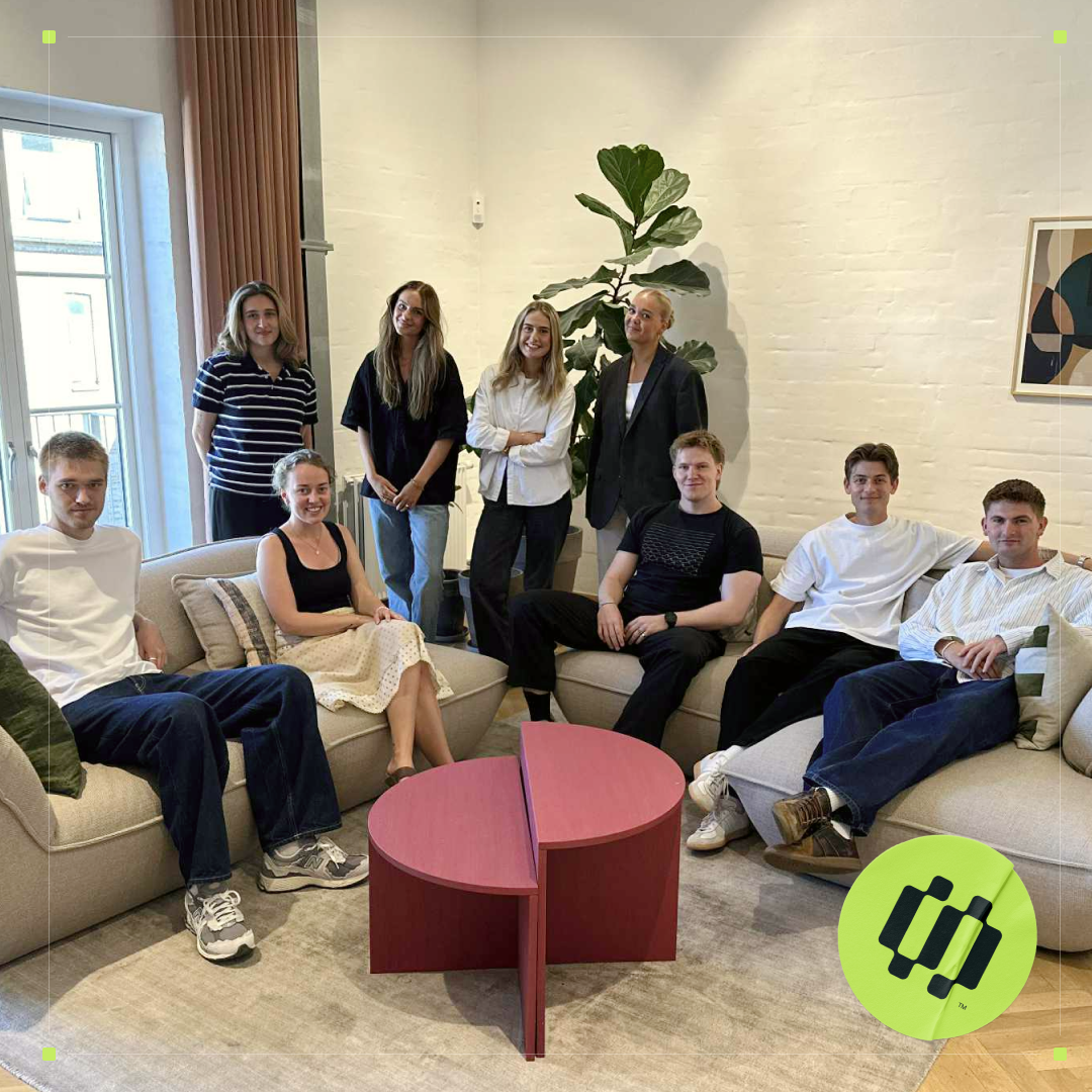 New intern cohort at Searchmind: 9 students have started